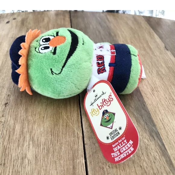 Hallmark ITTY BITTYS Boston Red Sox MLB Wally Green Monster 4” Plush Doll NWT - Picture 4 of 11